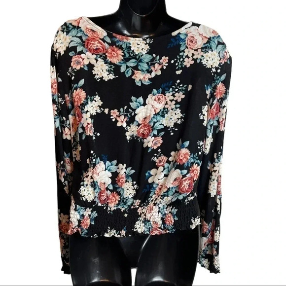 MOA Moa flora long sleeve top with smocked waistband. - Picture 3 of 8